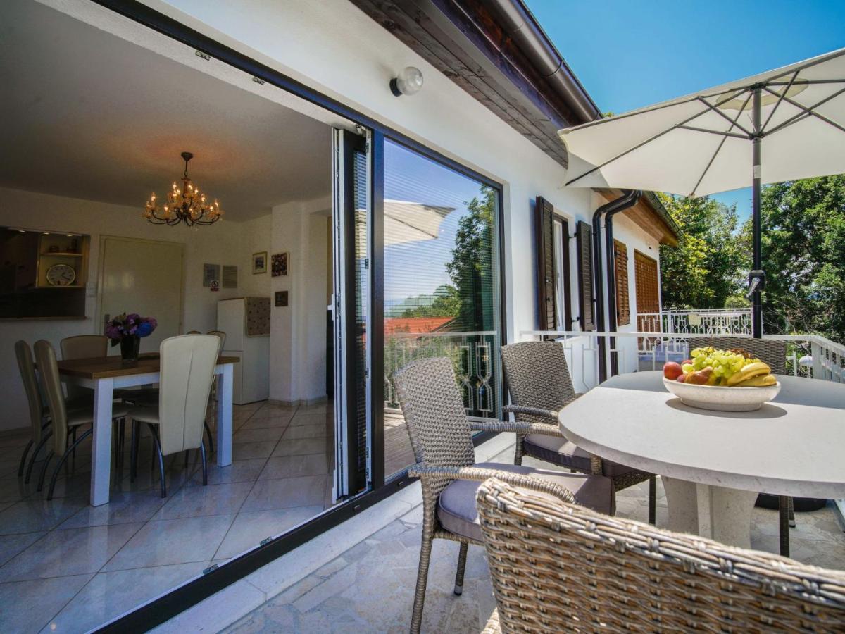 Holiday Home Vesna By Interhome 奈维斯 外观 照片