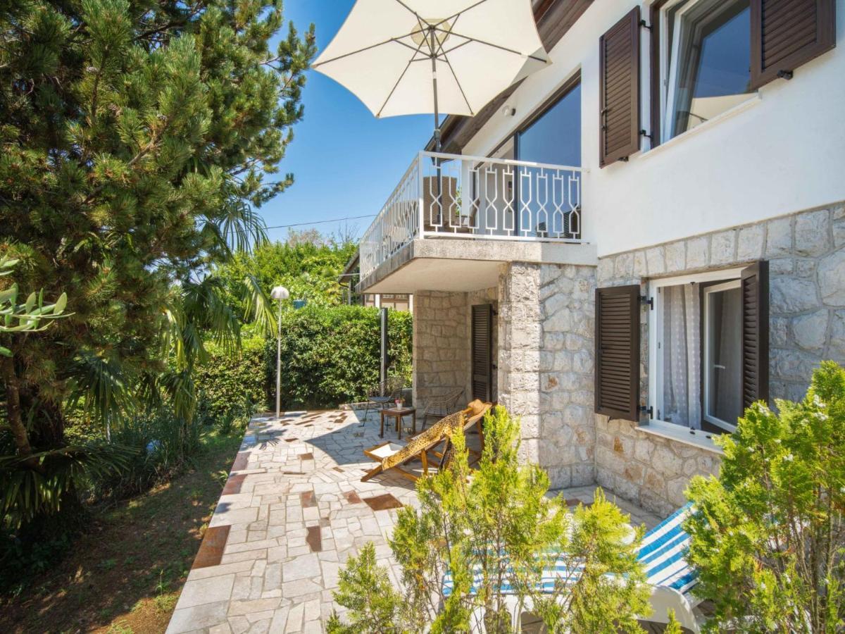 Holiday Home Vesna By Interhome 奈维斯 外观 照片